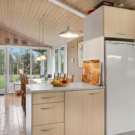 Semesterbostad Amazing In With Wifi And 2 Bedrooms *